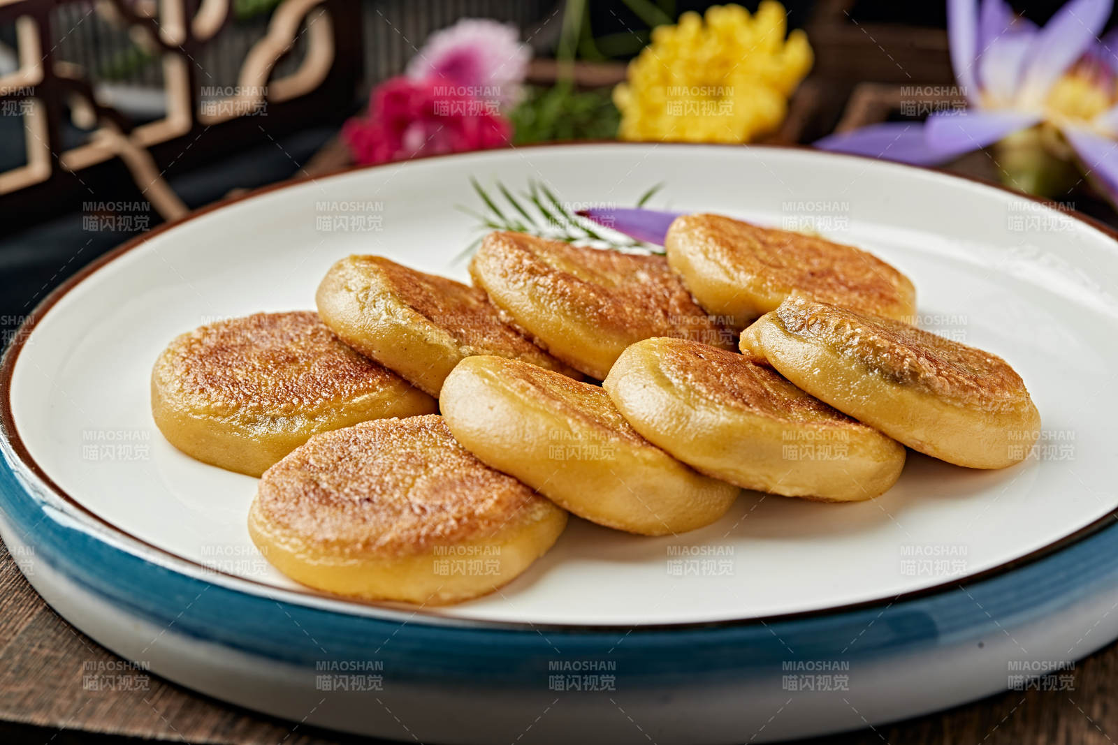 油炸红糖豆馅黄面糕图片