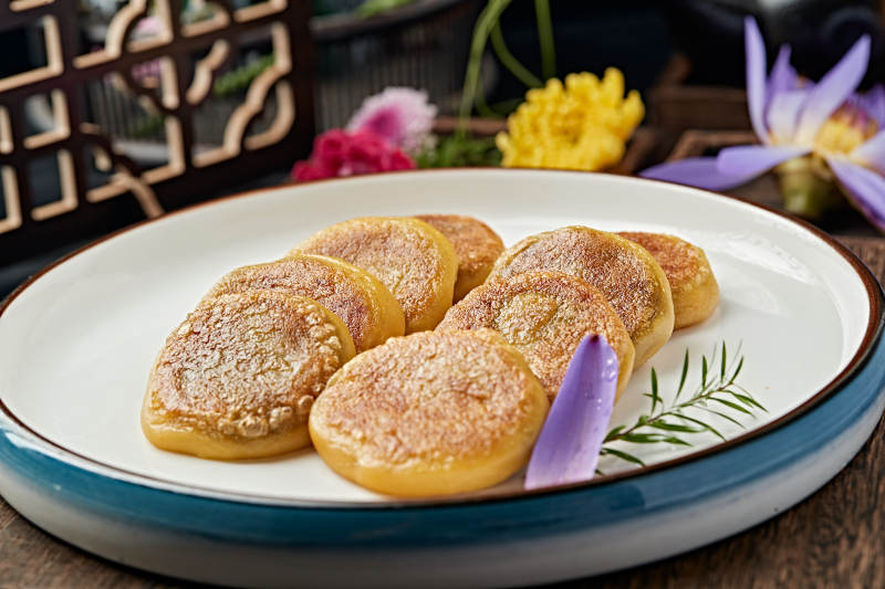 油炸红糖豆馅黄面糕图片