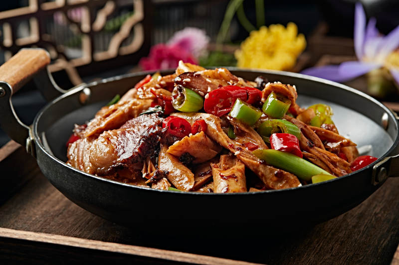 锅仔湘味腊肉豆干子卷图片