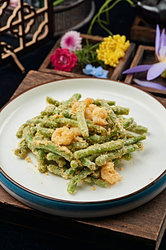 咸蛋黄焗大虾仁豇豆角图片