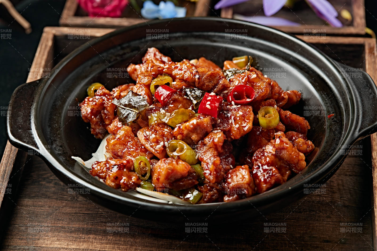 砂锅台湾三杯鸡图片