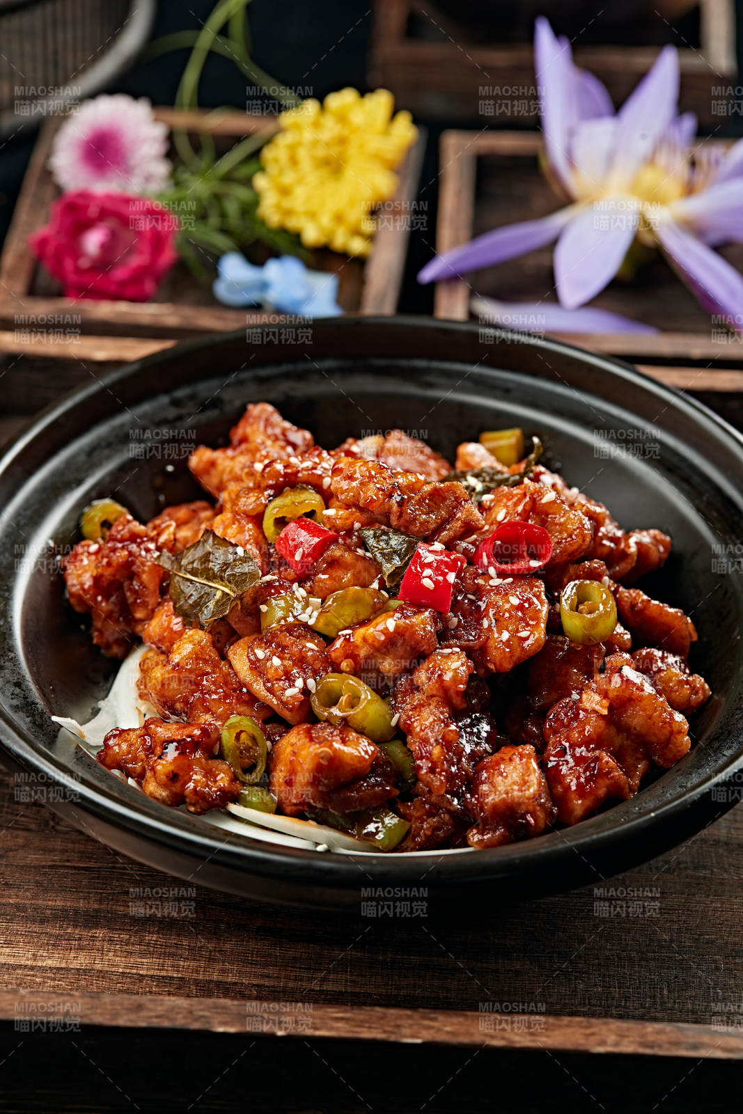 砂锅台湾三杯鸡图片