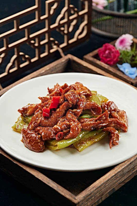 红烧浓汁尖椒肥肠图片