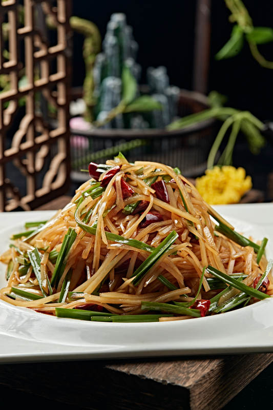 韭菜素炒土豆丝图片