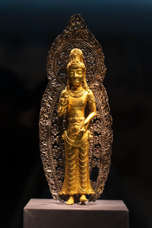 银背光金阿嵯耶观音立像 宋 大理国 云南图片