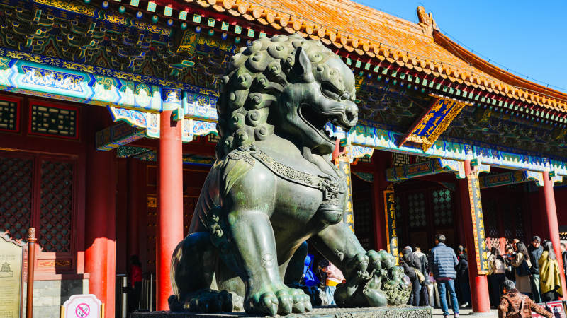 颐和园石狮守门图片