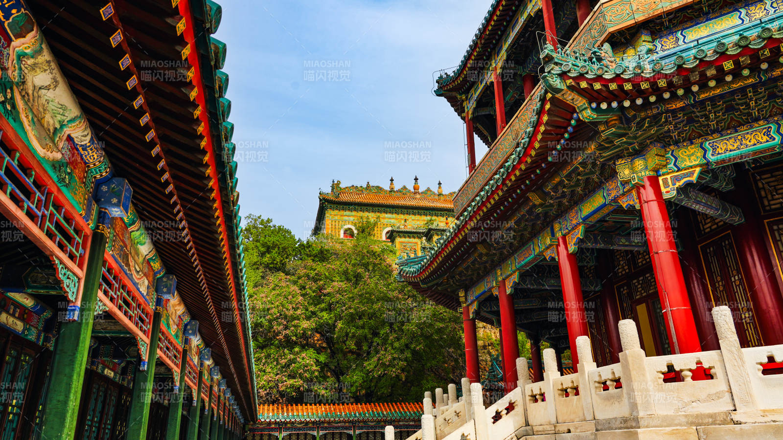 颐和园佛香阁古建筑风光图片