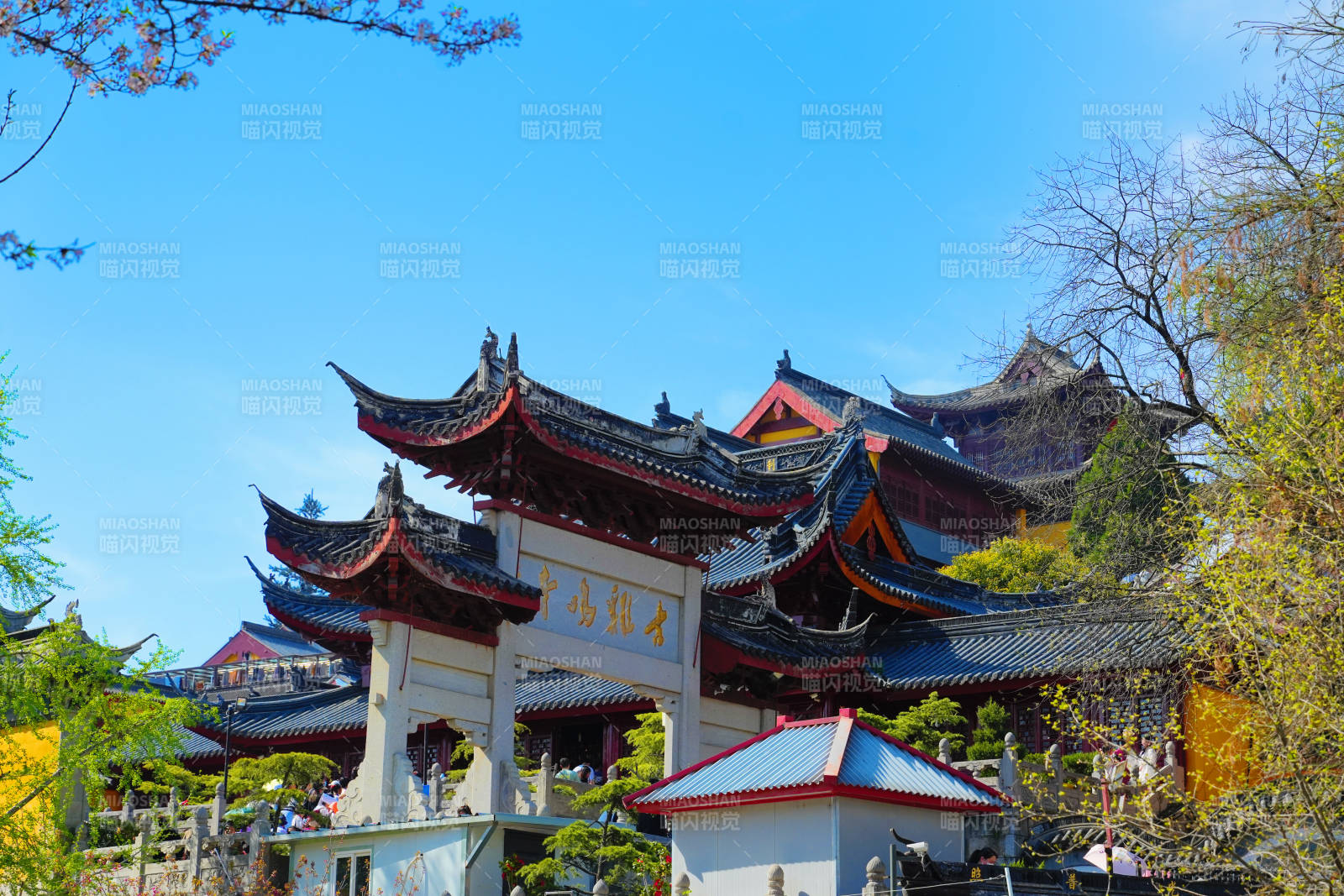 古寺春景鸡鸣寺图片