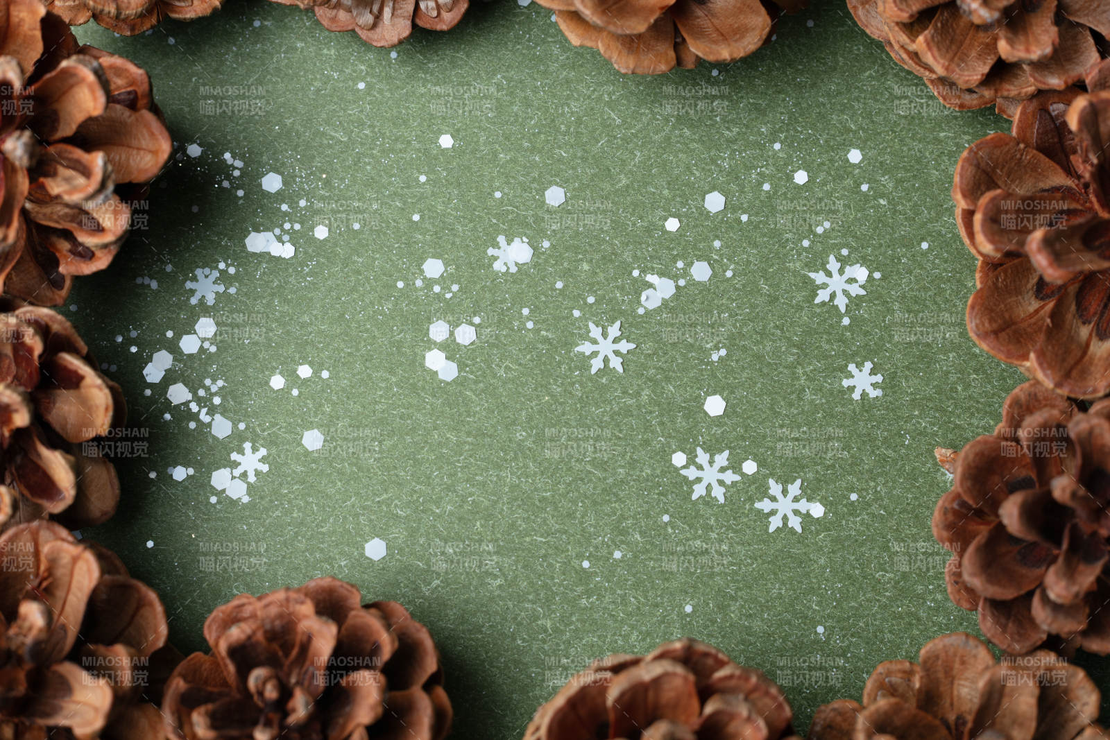 松果围雪景图片