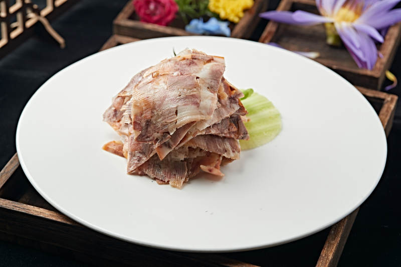 凉菜切片柴沟堡熏肉熏肘花图片