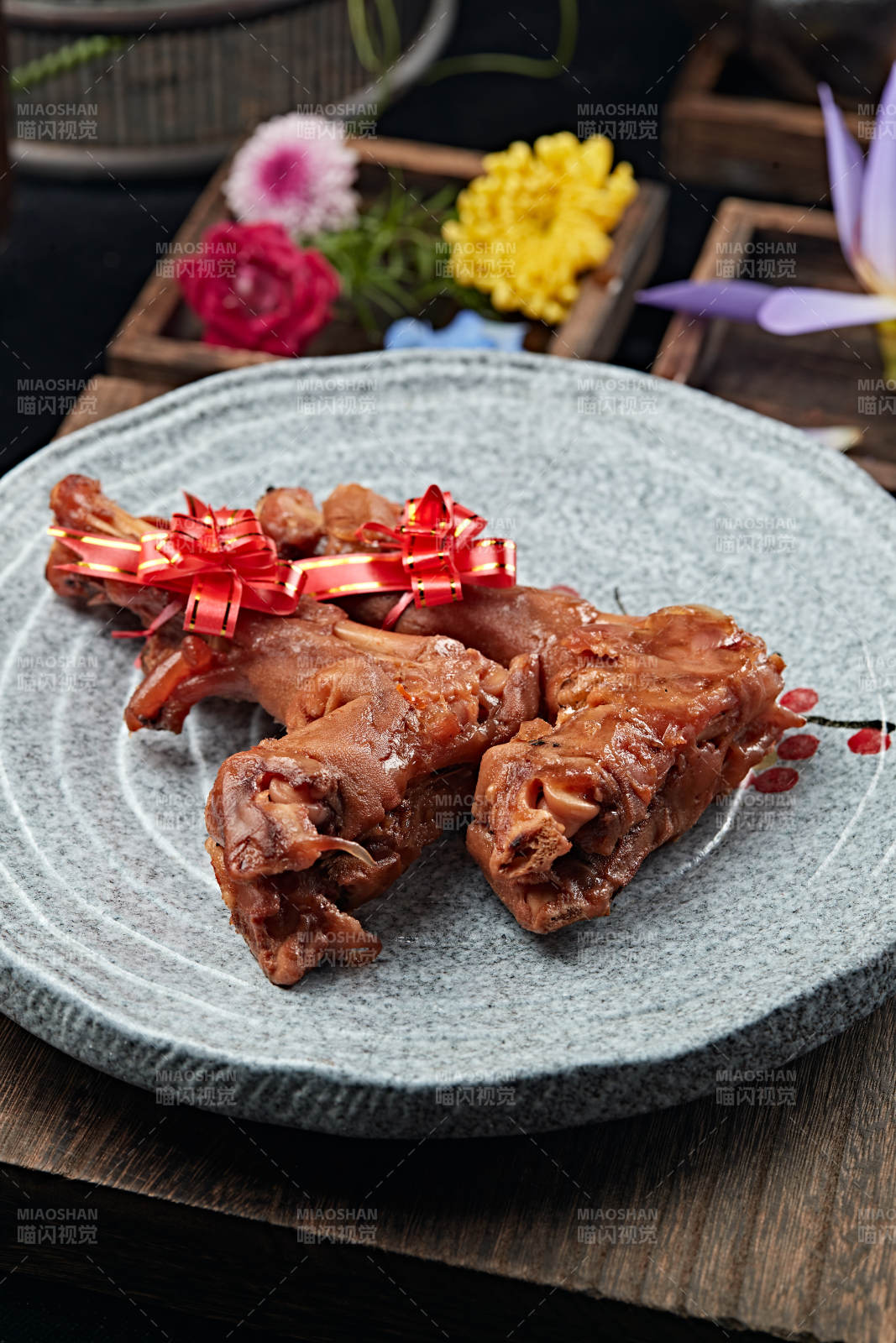 辣味卤羊蹄图片