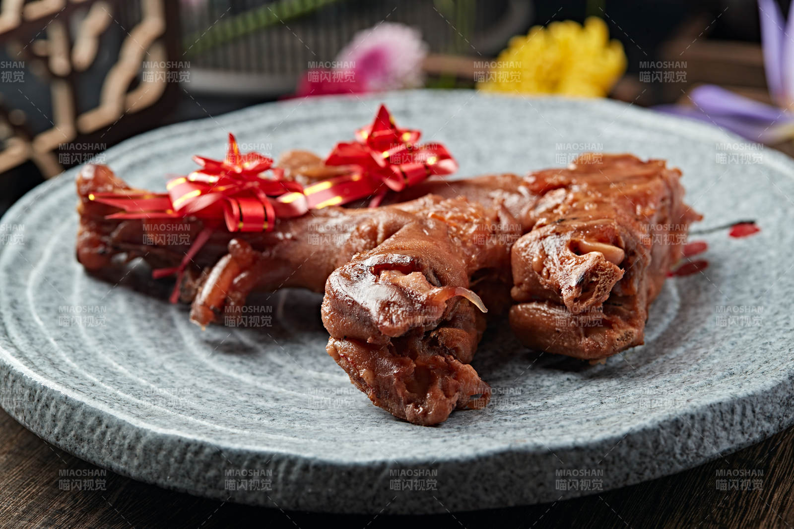 辣味卤羊蹄图片