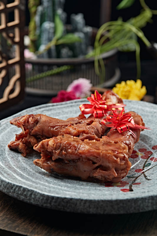 辣味卤羊蹄图片