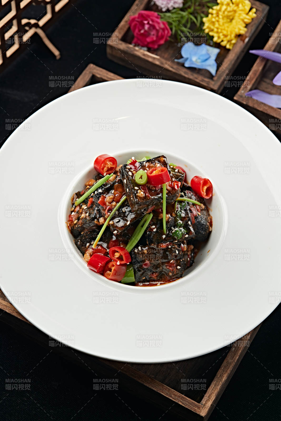 油炸长沙臭豆腐图片