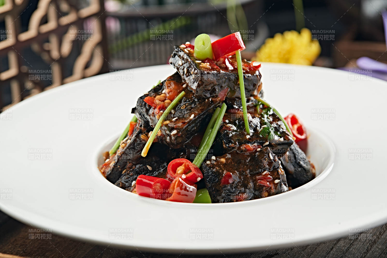 油炸长沙臭豆腐图片