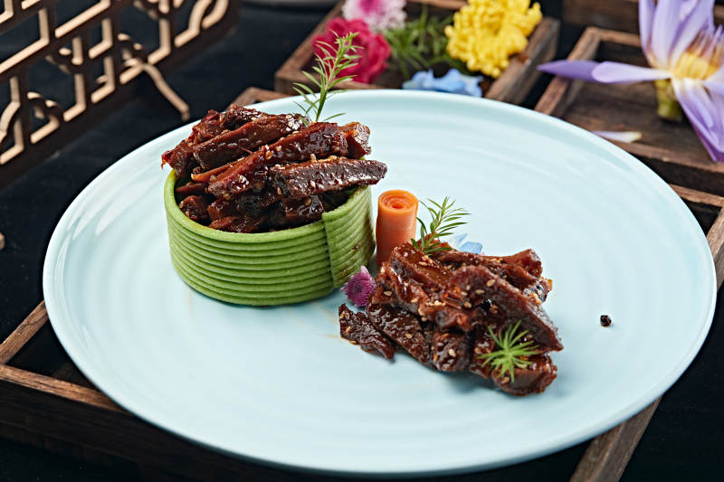 凉拌麻辣风干牛肉图片