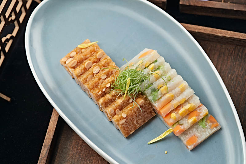 水晶双色玉米蔬菜皮冻图片