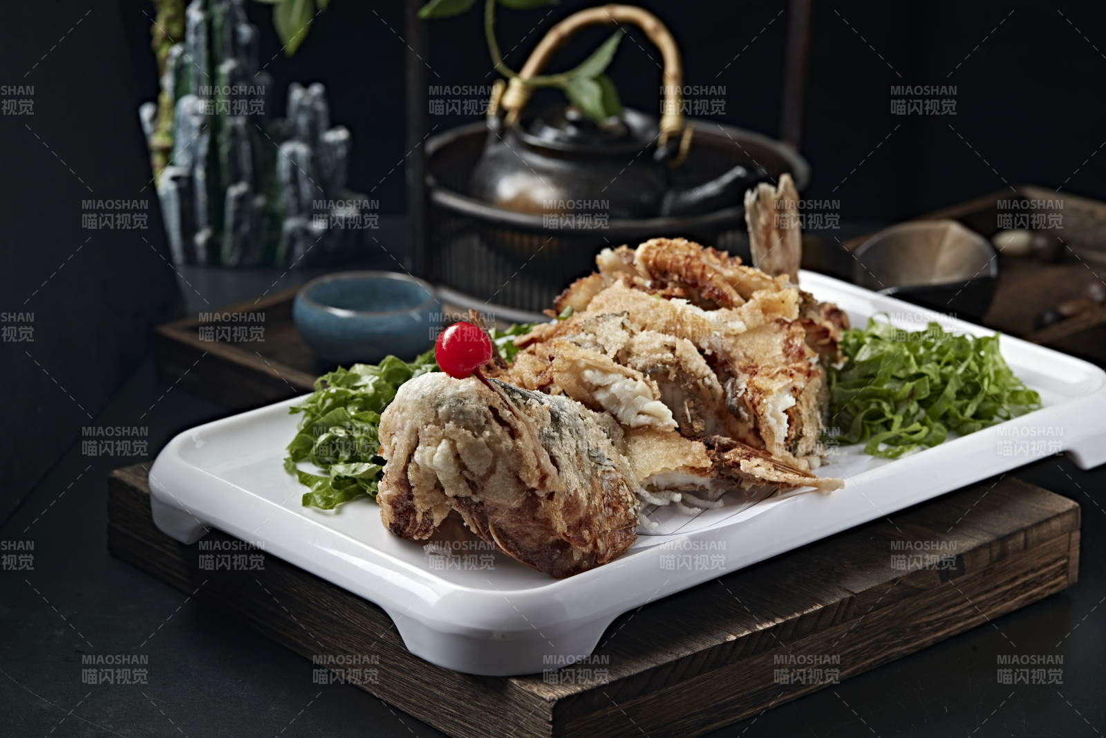 手撕干炸鲈鱼图片