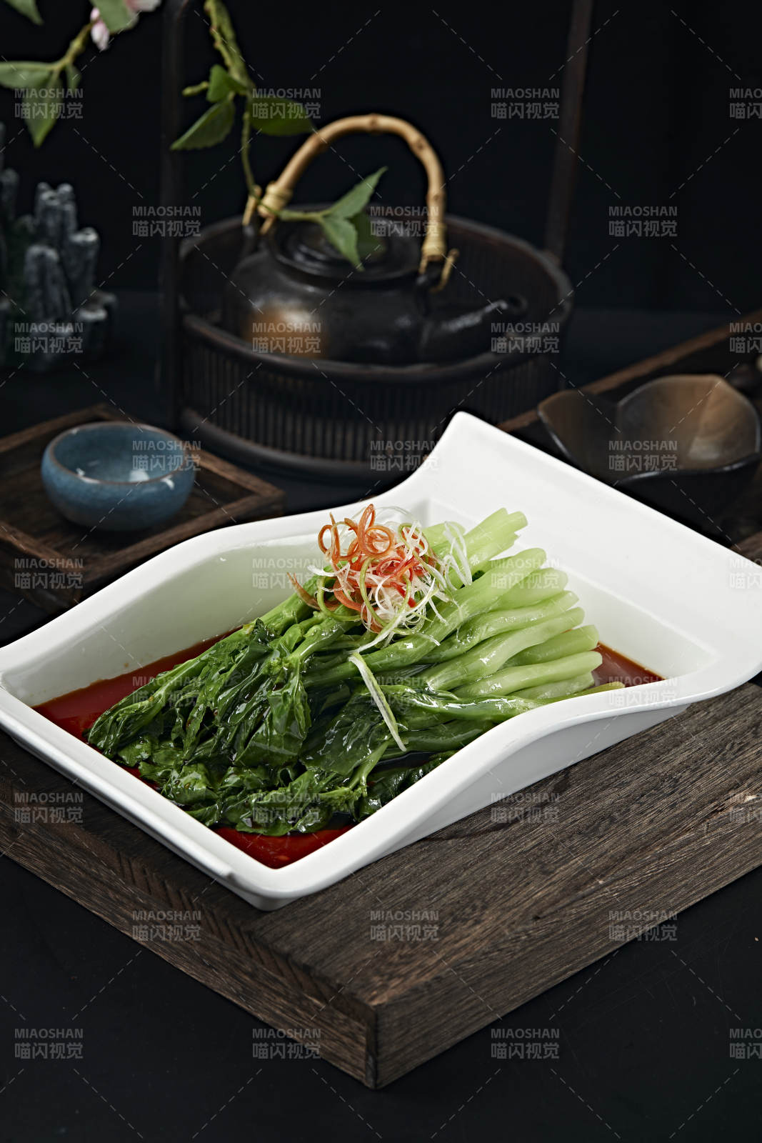 白灼浇汁菜心图片