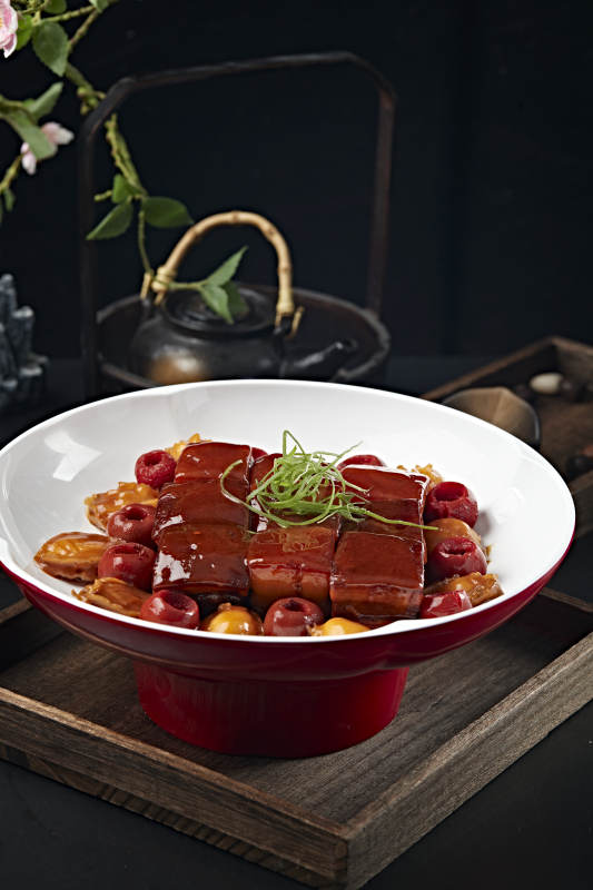 山楂鲍鱼红烧肉图片