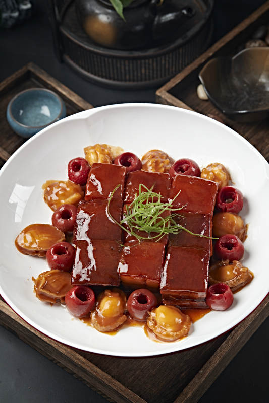 山楂鲍鱼红烧肉图片