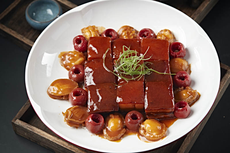 山楂鲍鱼红烧肉图片