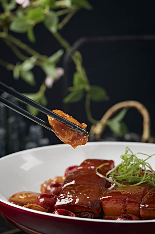 山楂鲍鱼红烧肉图片