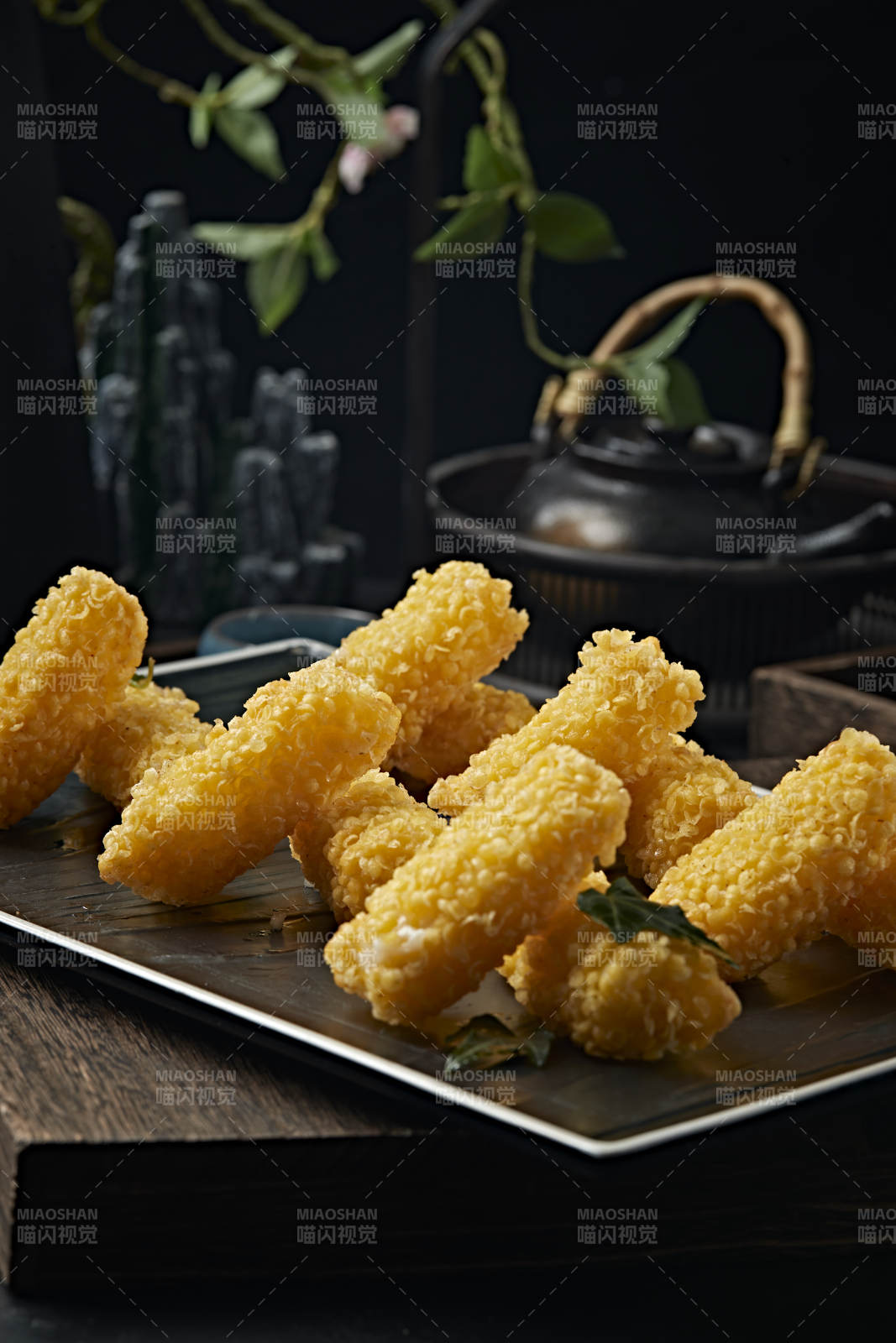 甜品小吃油炸鲜奶图片