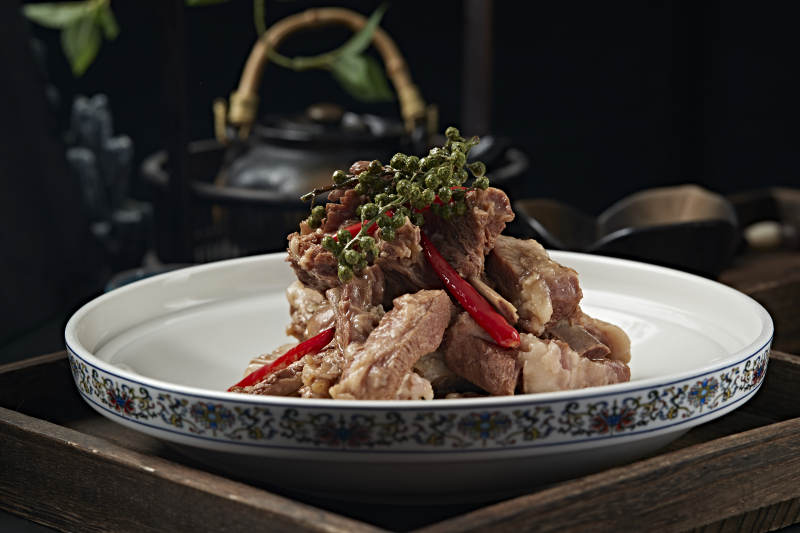 香辣藤椒炖羊排图片