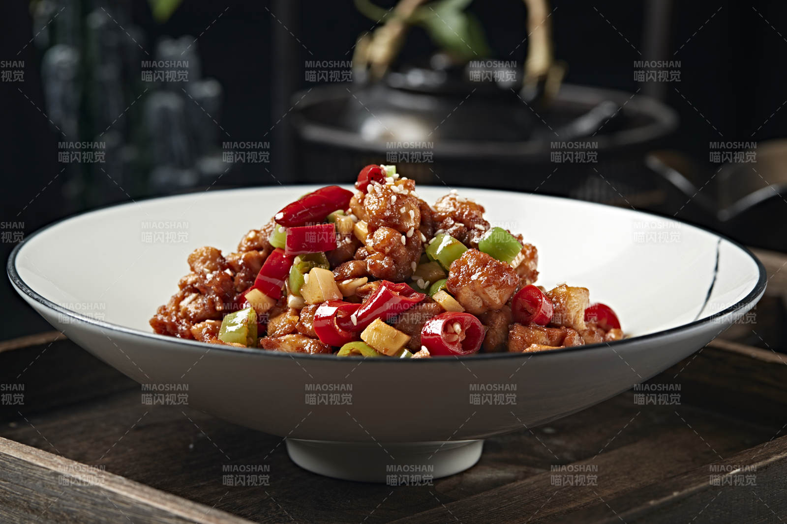 米椒辣子鸡丁图片