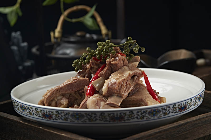香辣藤椒炖羊排图片