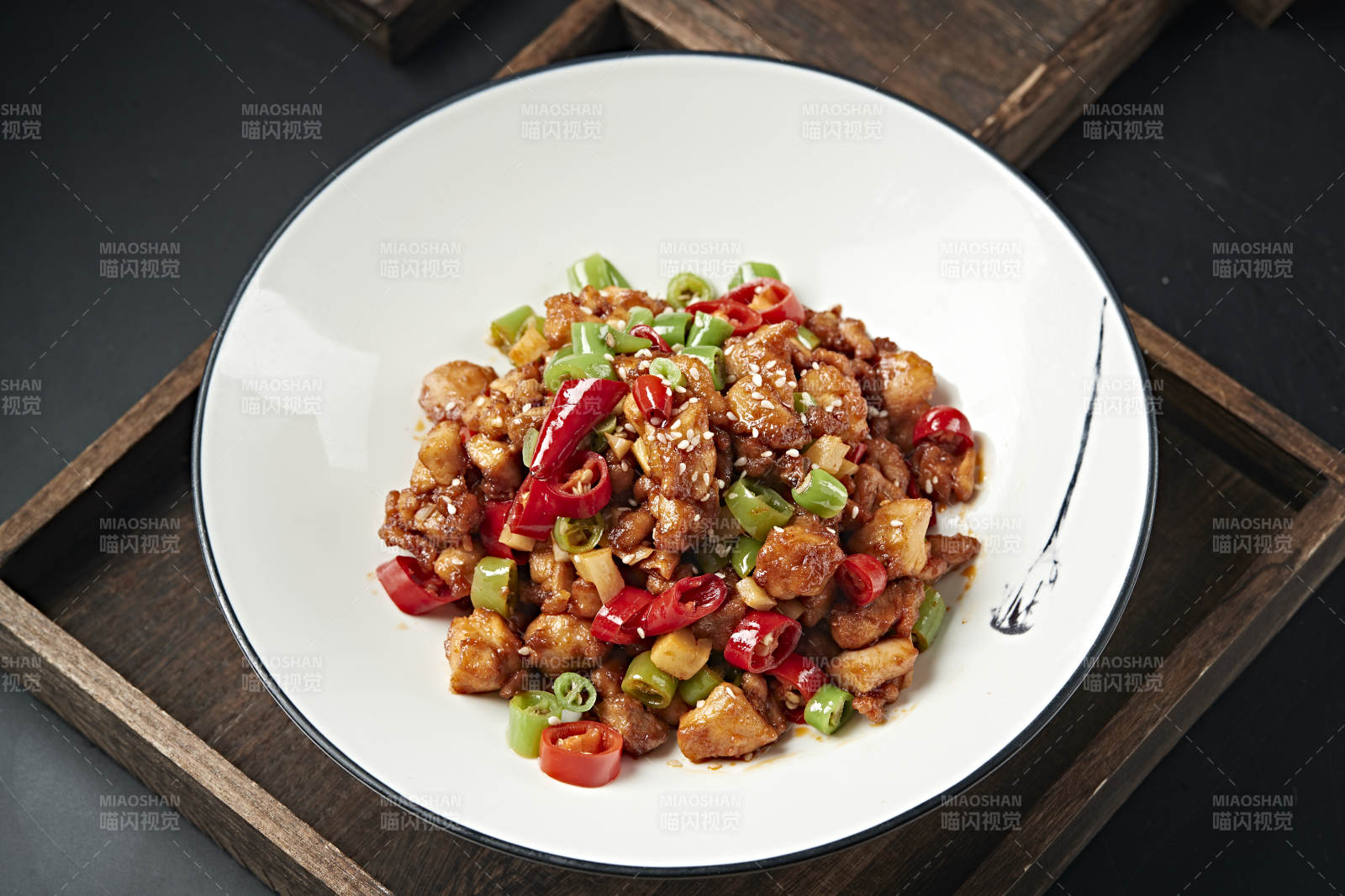 米椒辣子鸡丁图片