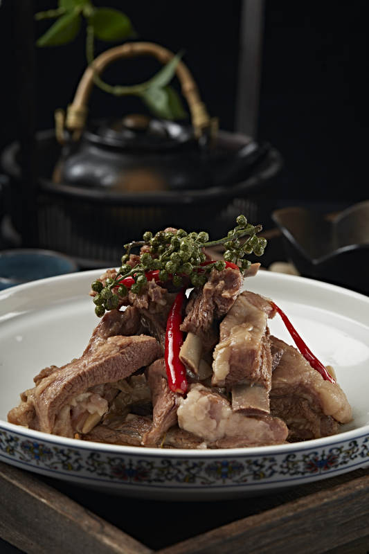香辣藤椒炖羊排图片