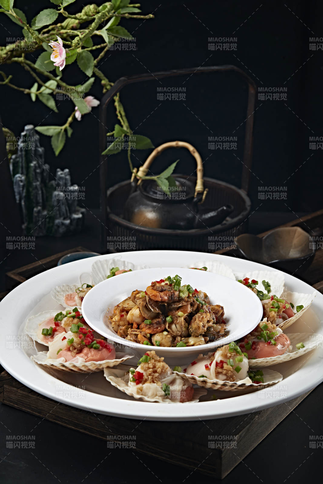 蒜蓉蒸扇贝爆炒贝丁扇贝两吃图片