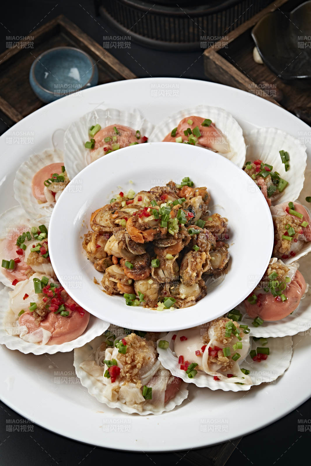 蒜蓉蒸扇贝爆炒贝丁扇贝两吃图片