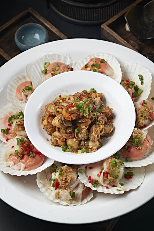 蒜蓉蒸扇贝爆炒贝丁扇贝两吃图片