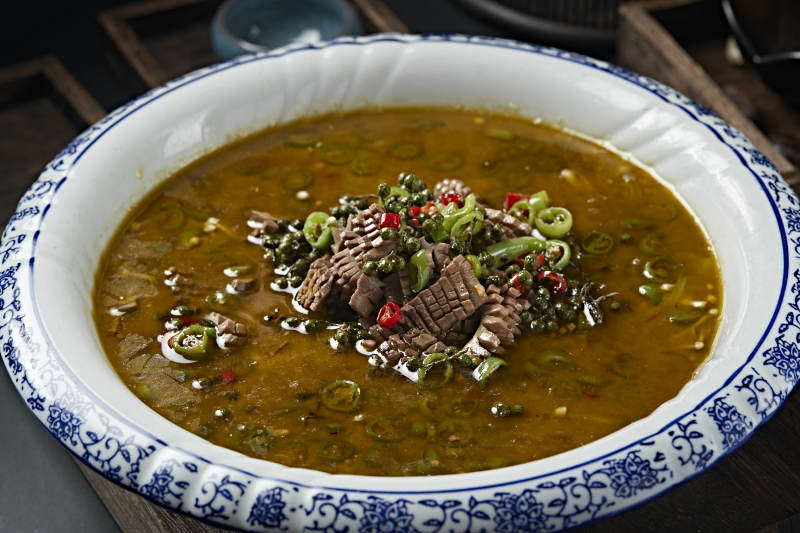 藤椒椒麻酸汤腰花图片