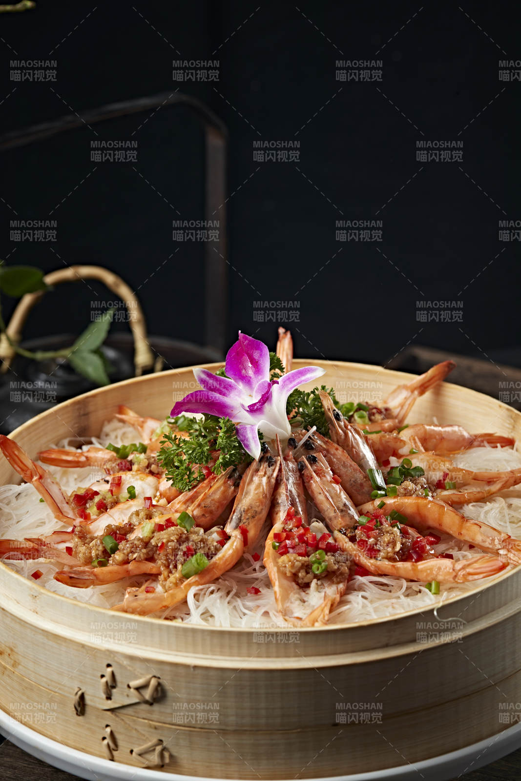 蒜蓉粉丝蒸开背大虾图片