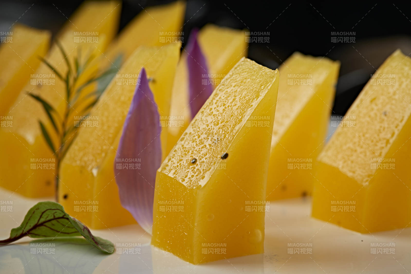 百香芒果糕图片