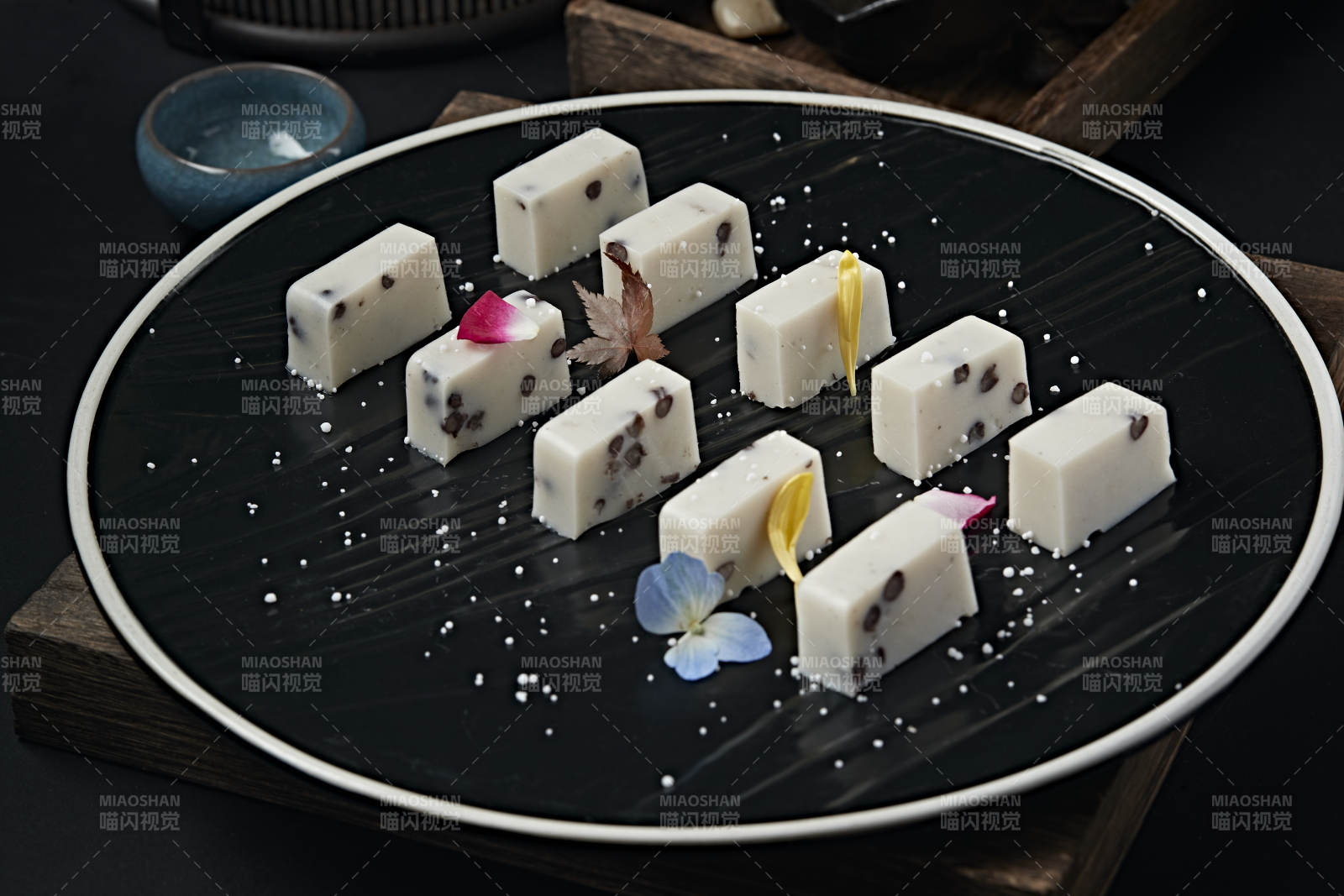 红豆椰奶糕图片