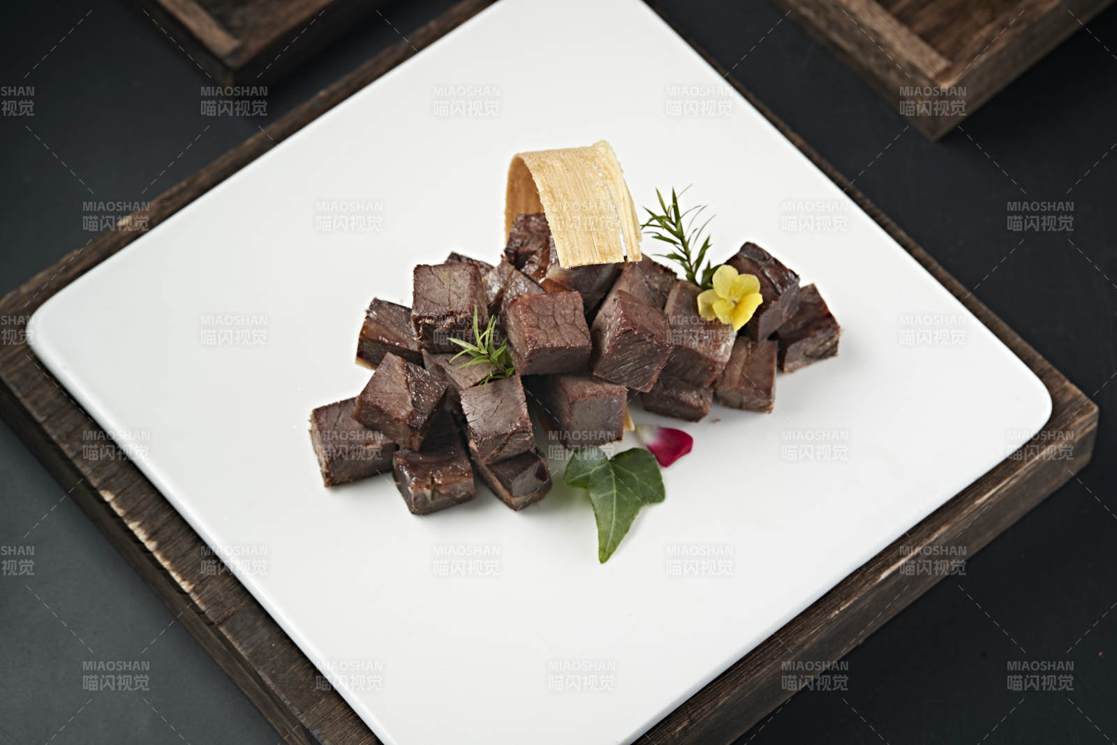 五香牛腱肉图片