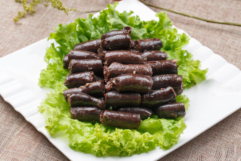 水煮蒜香羊肉血肠图片