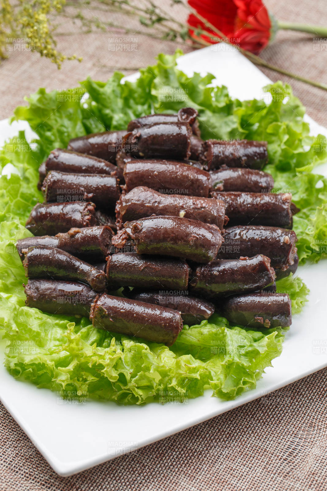 水煮蒜香羊肉血肠图片