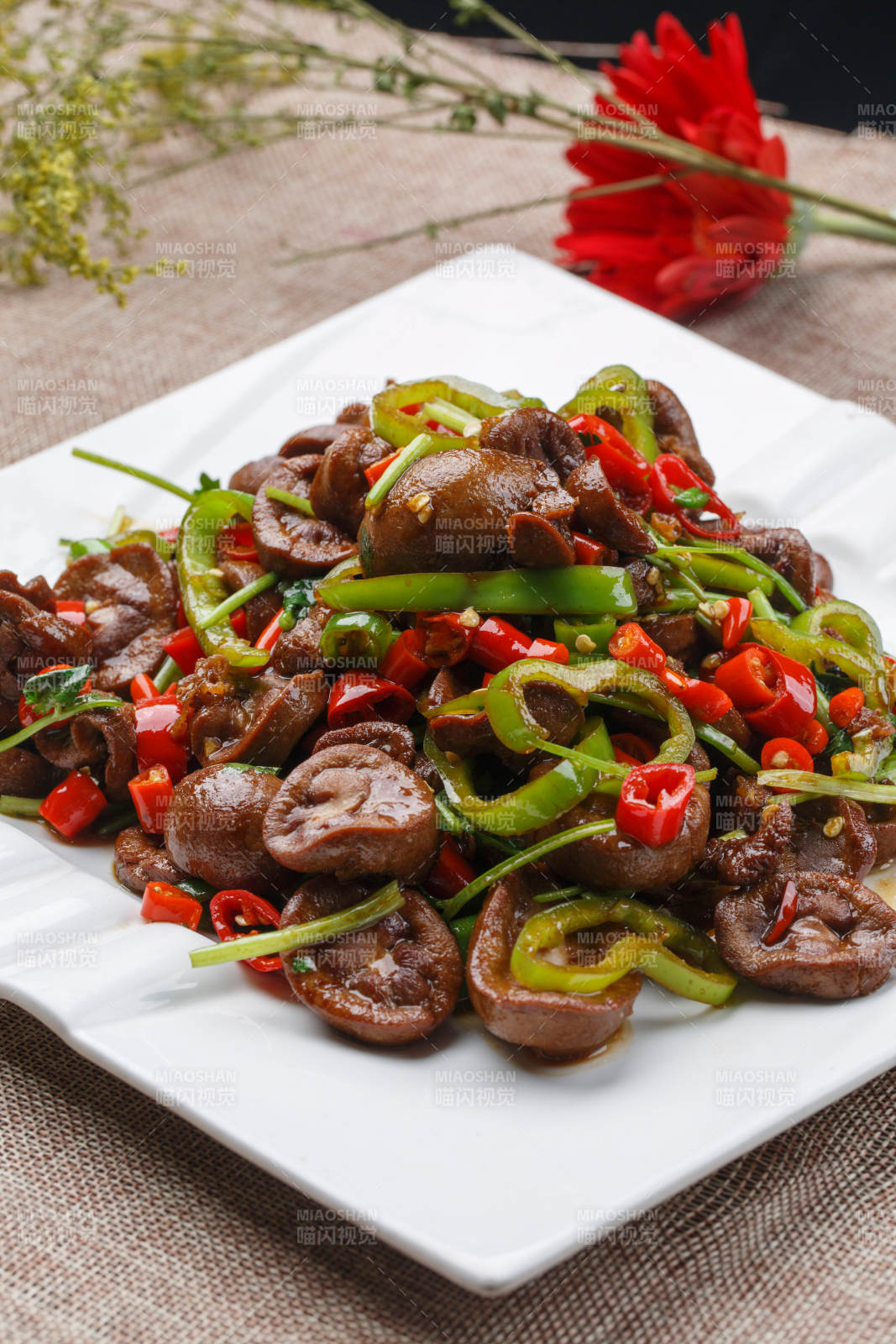 水煮蒜香羊肉血肠图片