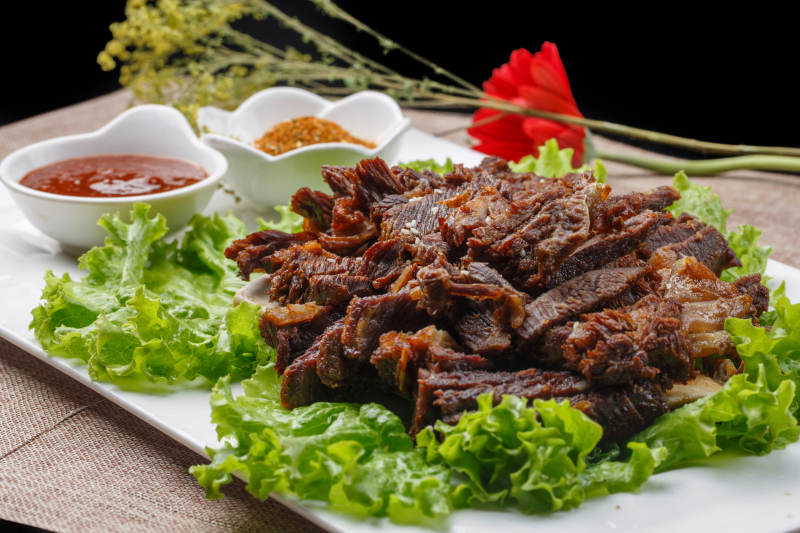 炙子铁板烧烤黄牛肉图片