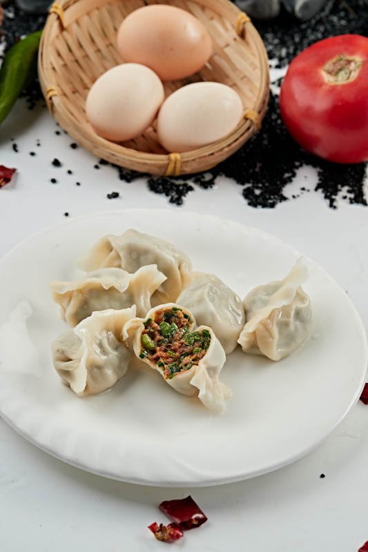 手工鲜猪肉韭菜馅饺子图片