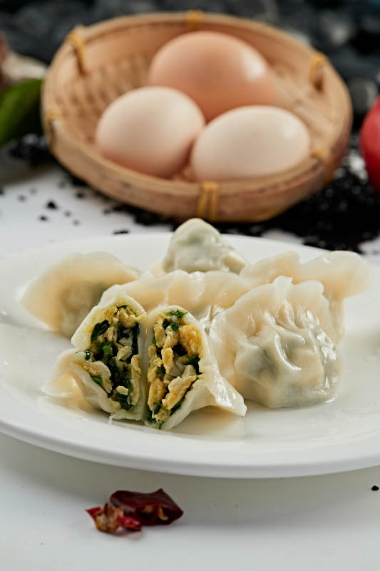 手工韭菜鸡蛋馅饺子图片