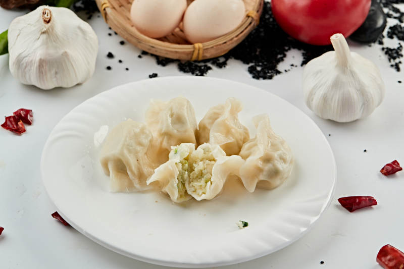 手工蒜泥白肉馅饺子图片