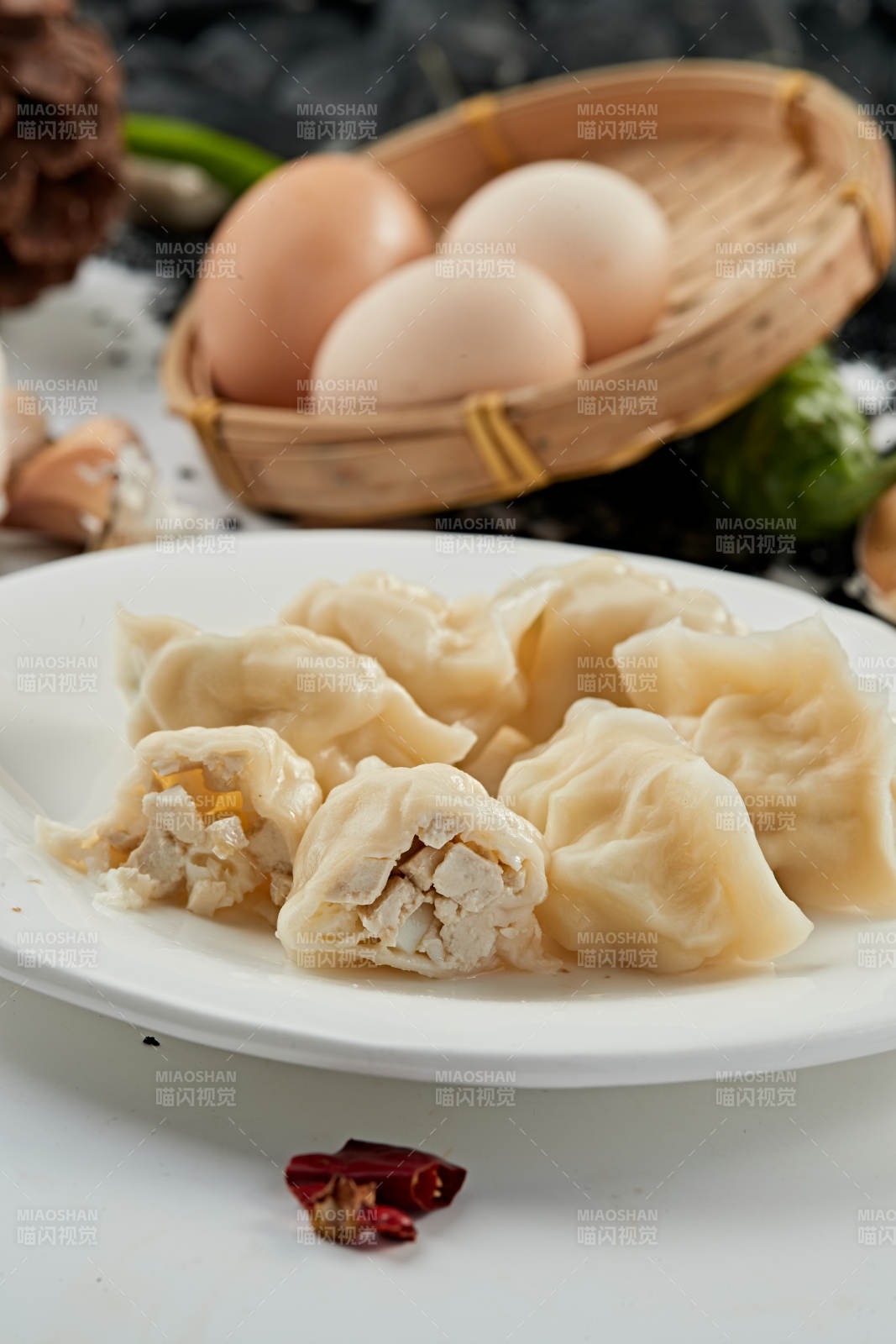 手工豆腐大葱馅饺子图片