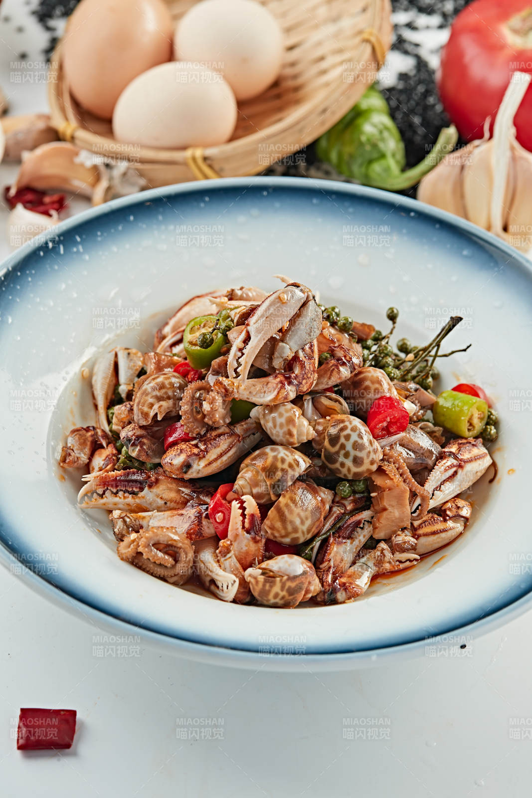 炝拌麻辣小海鲜图片